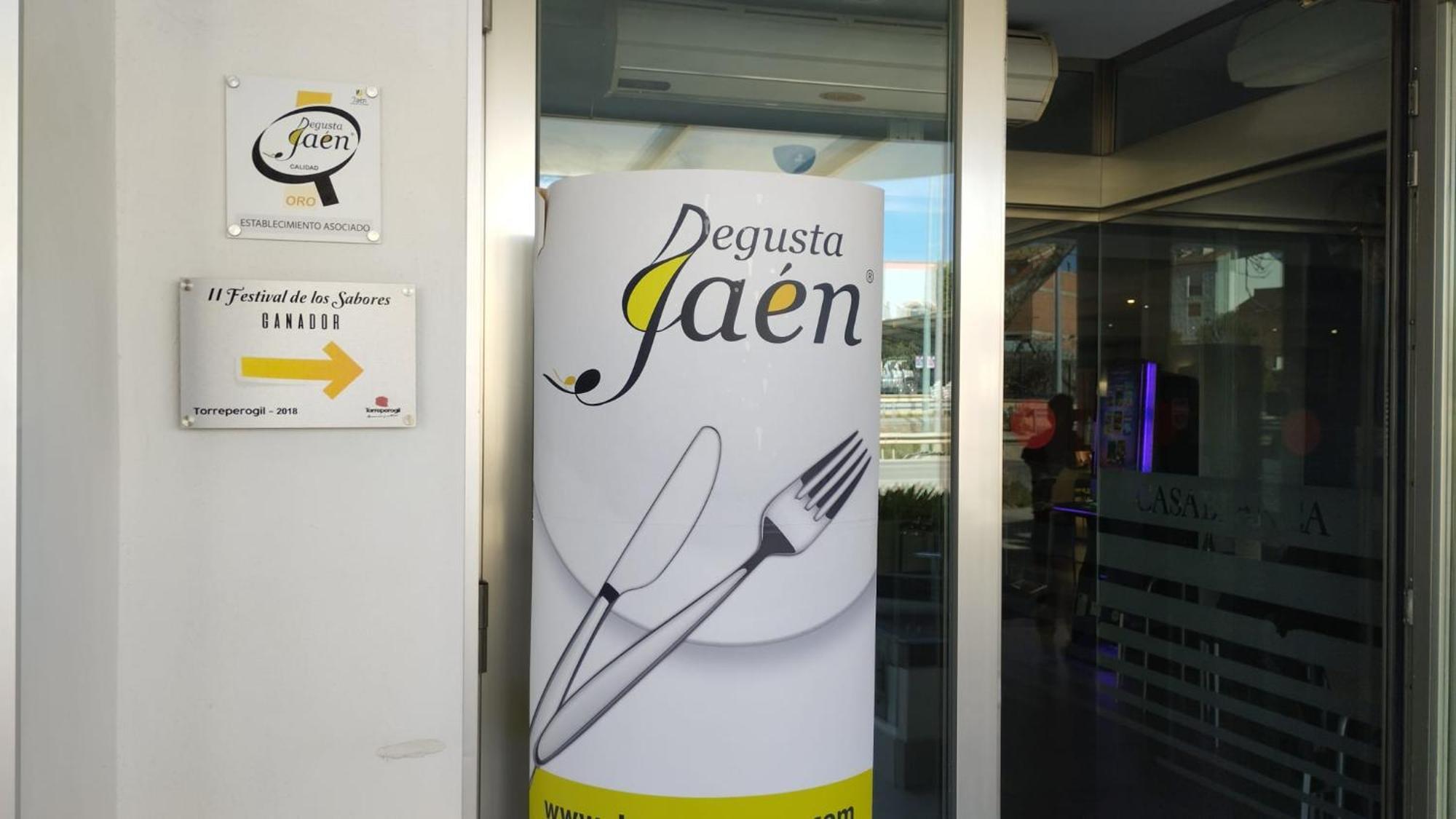Pension Restaurante Casablanca Torreperogil Exteriör bild